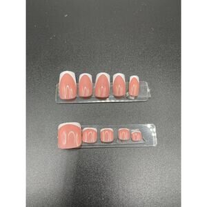 48 pcs Matching Press on Toe and Nails